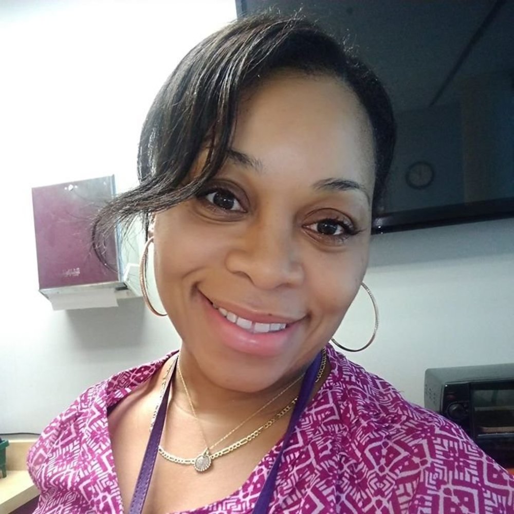 Meet your Posher, Tina